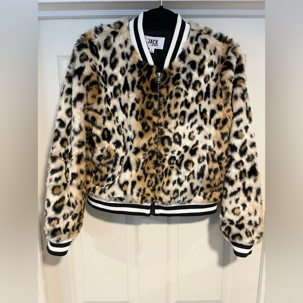 Jack by BB Dakota furry leopard print bomber jacket